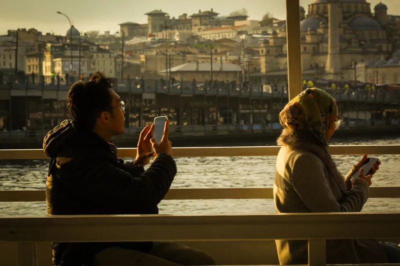 Lost in Translation No More: A Practical Communication Guide for American Travelers Engaging Adult Services in Turkey