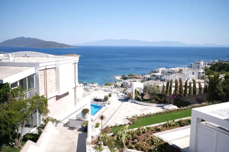 Five-Star Foundations: How Didim's Luxury Resort Scene Has Quietly Elevated the Premium Adult Services Market
